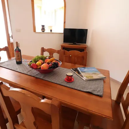Michelles House In בית נופש